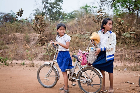 Kinder-Kambodscha-BeeBob-Hilsprojekt067